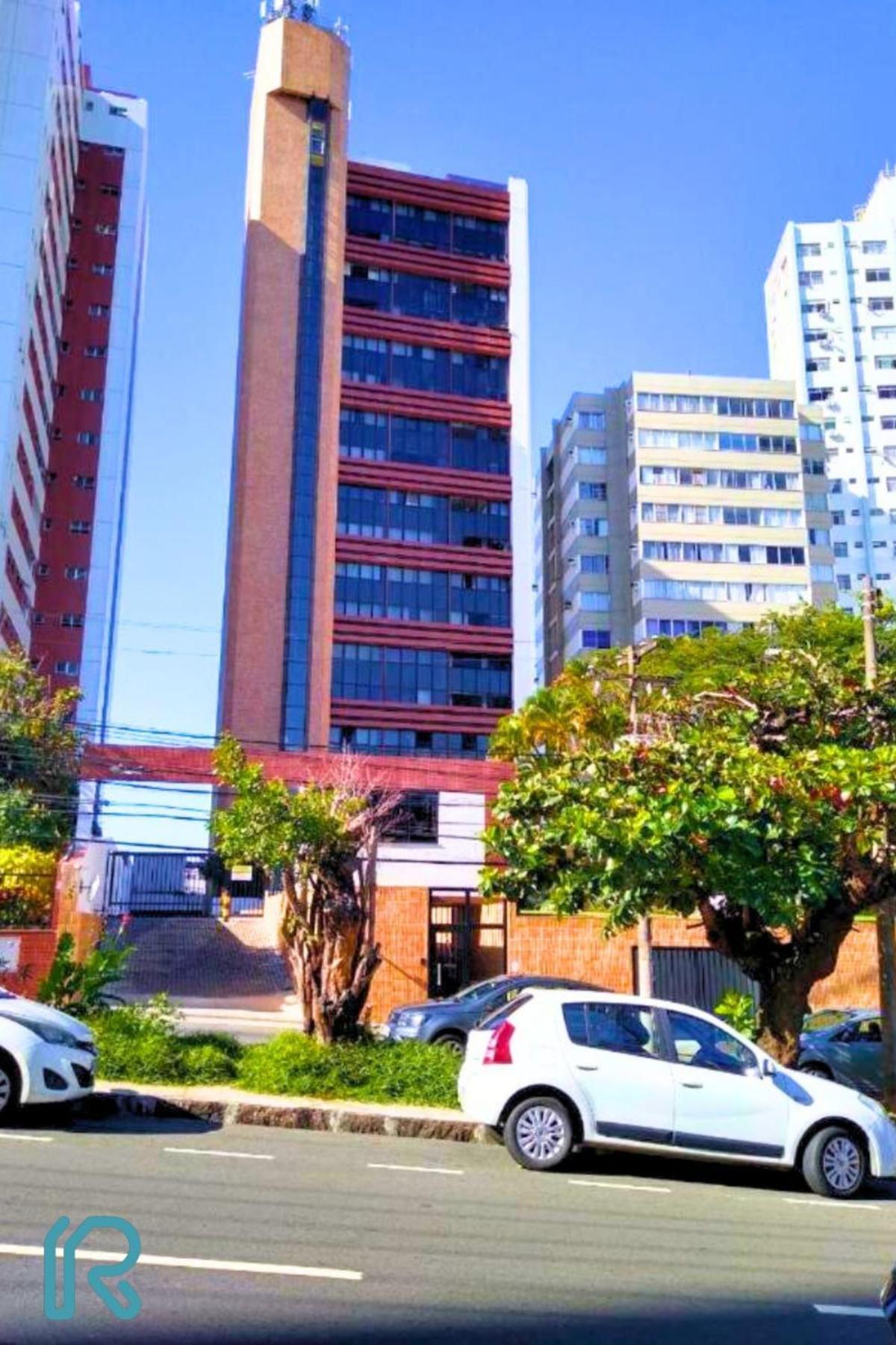 Lindo Vista Mar Completo Com Piscina No Rooftop Do Edf, Proximo Ao Porto Da Barra